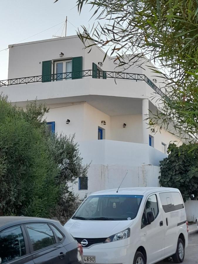 Traditional Full Equipment House Adamantas (Milos) Exterior foto